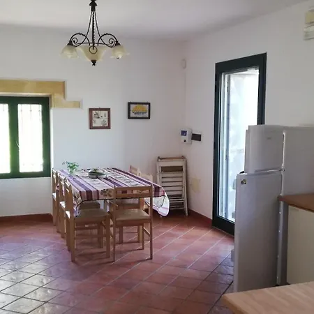 Holiday home Tirso - Iun S8237